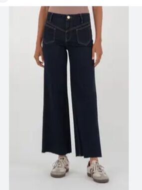 Kut from the Kloth Charlotte Wide-Leg Raw Hem Jeans, size 8